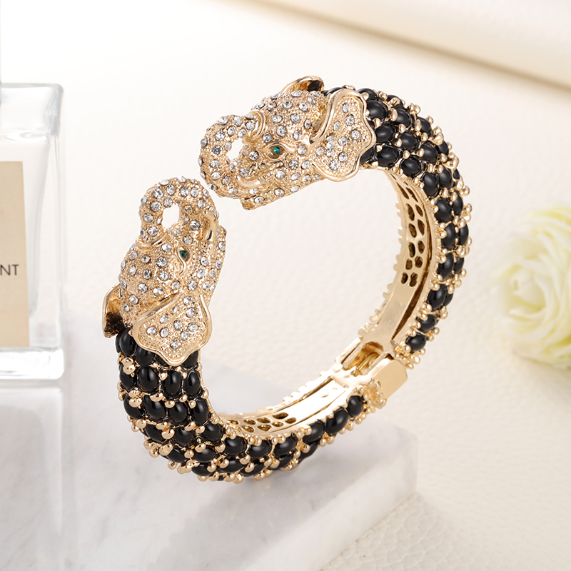 Sally's Paradise-Bracelets en  - Paradise Jewelry & Watches Llc avis et prix
